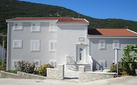 Villa Marica